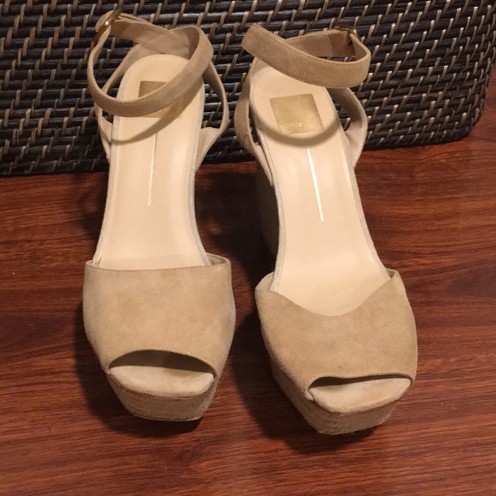 Dolce vita wedges **special pricing today only!
